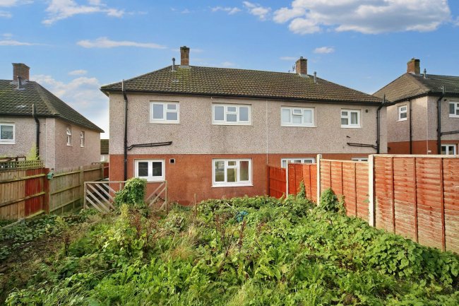 43 Gloucester Avenue, Dawley TF4 2HX 8