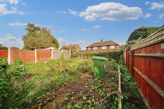 43 Gloucester Avenue, Dawley TF4 2HX 8