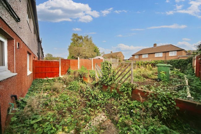 43 Gloucester Avenue, Dawley TF4 2HX 8