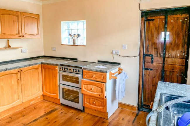 1 Grove Street, Morecambe, Lancashire, LA4 4DP 4