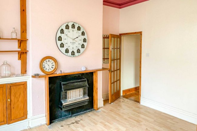 1 Grove Street, Morecambe, Lancashire, LA4 4DP 4