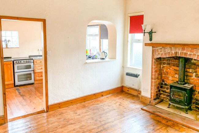 1 Grove Street, Morecambe, Lancashire, LA4 4DP 4