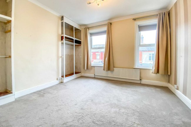 4 Stamford Avenue, Blackpool, Lancashire FY4 2BJ 2