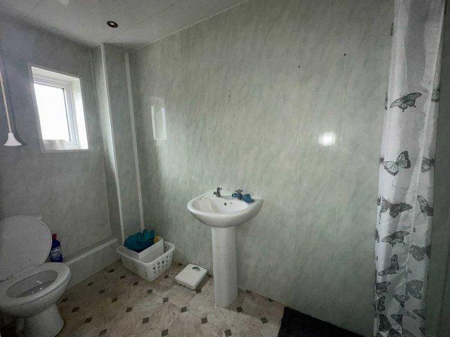 30 Howlish View, Coundon, Bishop Auckland, DL14 8ND 7