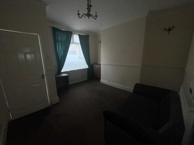 30 Howlish View, Coundon, Bishop Auckland, DL14 8ND 7