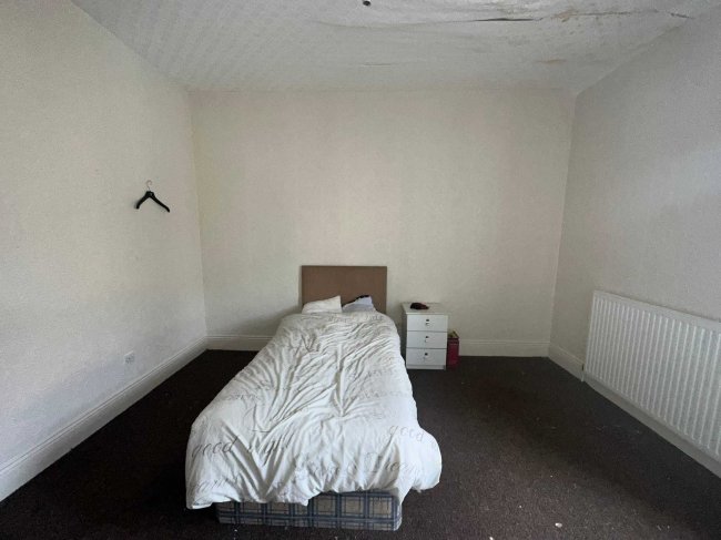 30 Howlish View, Coundon, Bishop Auckland, DL14 8ND 7