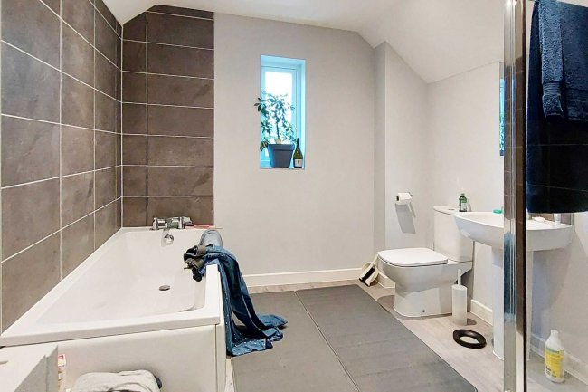 1 Old Coach Station, Winford, Bristol BS40 8EH 4