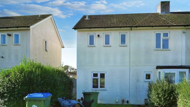 40 Hawkley Green, Southampton, Hampshire, SO19 9NQ 9