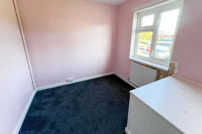 40 Hawkley Green, Southampton, Hampshire, SO19 9NQ 9