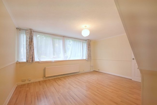 Flat 11, Walsingham House, Wheeler Street, Maidstone, Kent, ME14 2UD 7