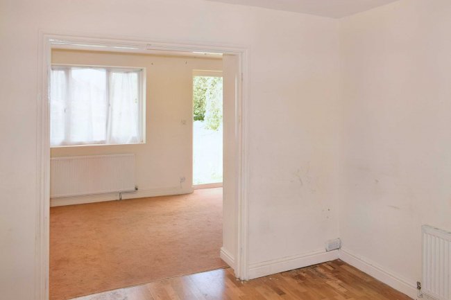 19 Tiverton Road, Coventry, West Midlands, CV2 3DN 4