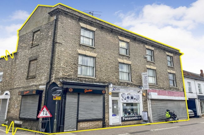 15 Hitchin Street, Biggleswade, SG18 8AX 5