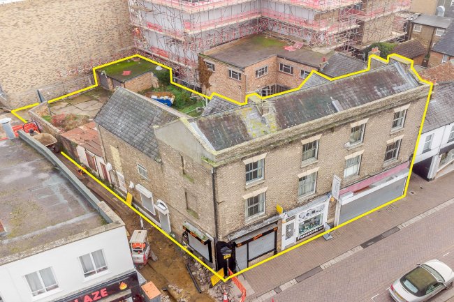 15 Hitchin Street, Biggleswade, SG18 8AX 5