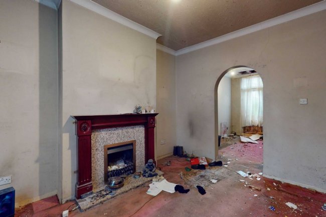 50 Grasmere Road, South Norwood, London, SE25 4RF 9