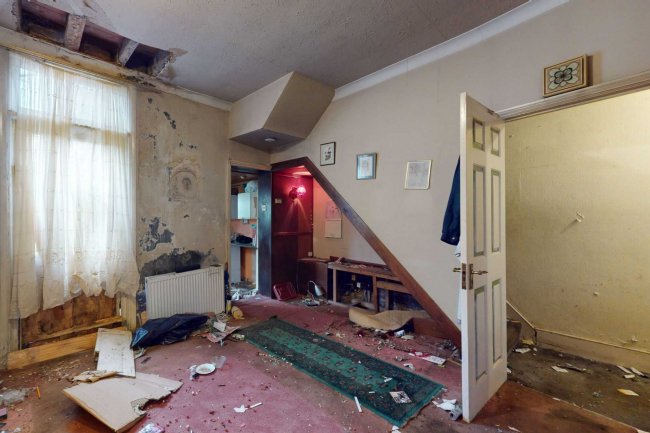 50 Grasmere Road, South Norwood, London, SE25 4RF 9