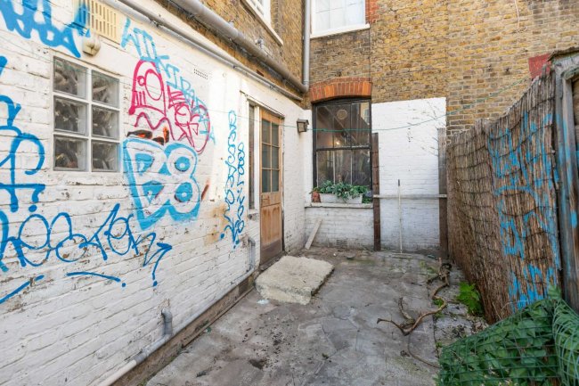 99 Ingelow Road, Battersea, London, SW8 3PE 10