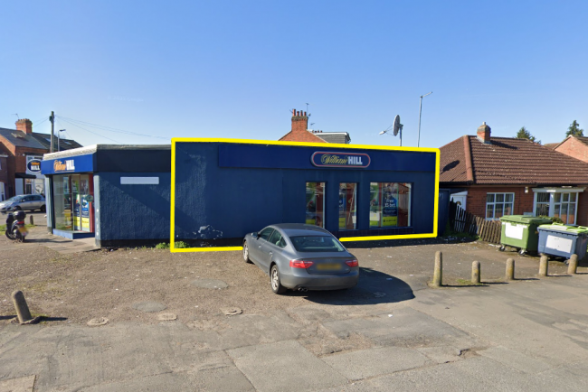 2 Wyvern Avenue, Leicester LE4 7HF 4