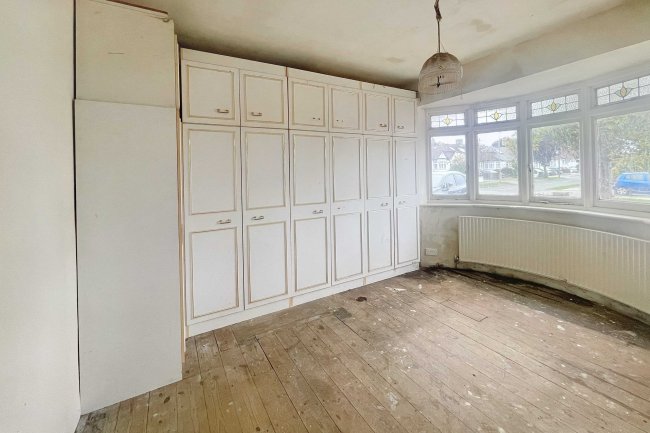 31 Waldenhurst Road, Orpington, Kent, BR5 4HN 10