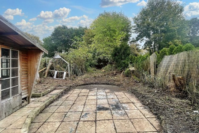 31 Waldenhurst Road, Orpington, Kent, BR5 4HN 10