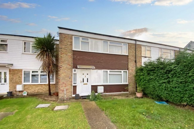 129 Heaton Avenue, Romford, Essex, RM3 7HL 3