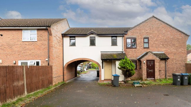 76 Springfield Place, Kingston Upon Thames KT3 3LP 3