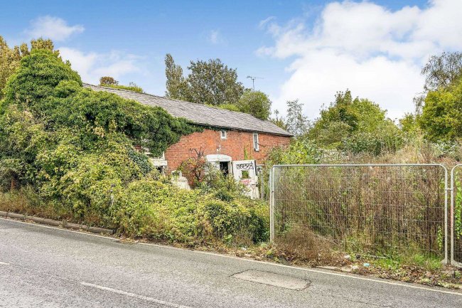 Belringham, Headcorn Road, Sutton Valence, Kent, ME17 3AR 7