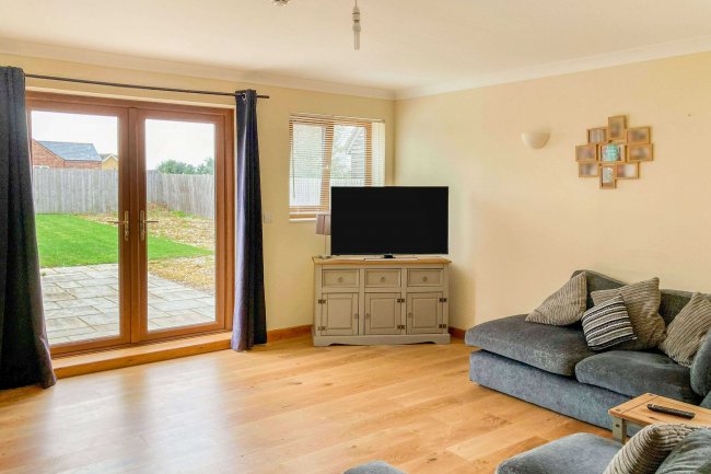 24 Doddington Road, Chatteris, PE16 6UA 3
