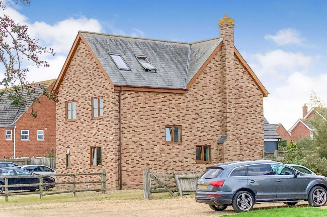 24 Doddington Road, Chatteris, PE16 6UA 3