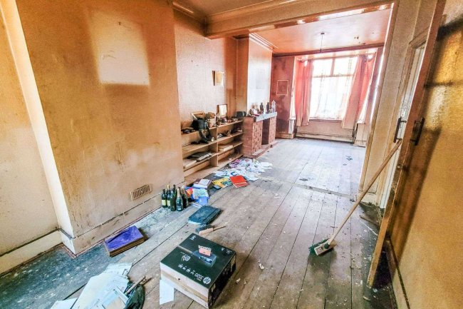 39 York Road, Brentford, TW8 0QP 4