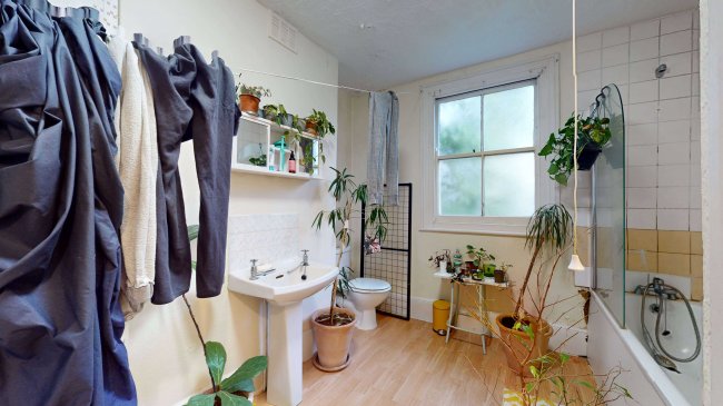 28 Queens Road, Twickenham, TW1 4EX 8