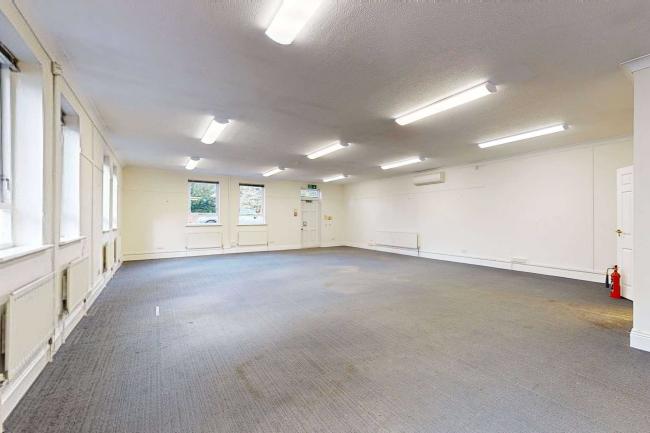 Wilson House, 23 London End, Beaconsfield, Buckinghamshire, HP9 2HN 4