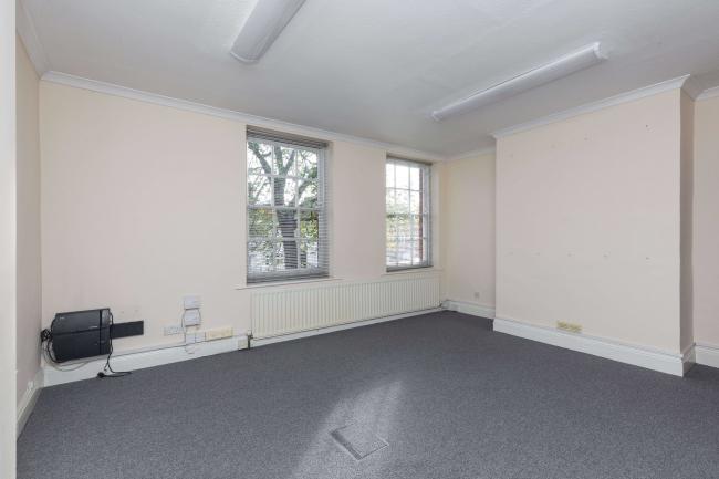 Wilson House, 23 London End, Beaconsfield, Buckinghamshire, HP9 2HN 4