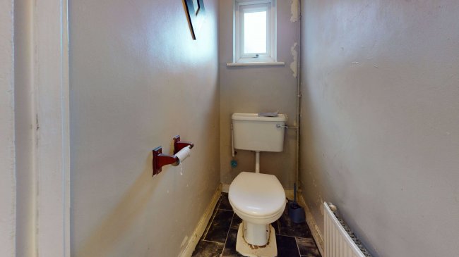 7 Huxley Gardens, Park Royal, London, NW10 7EB 4