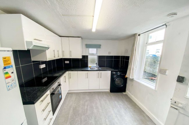 24 Stuart Place, Bath, BA2 3RQ 7