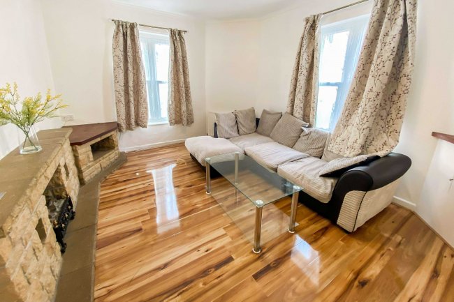 24 Stuart Place, Bath, BA2 3RQ 7