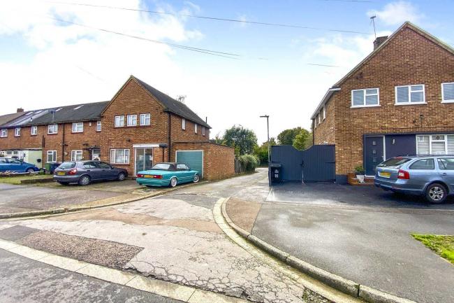 Plot C, Whitefields Road, Enfield EN8 0HD 8