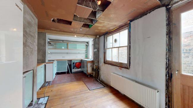 49 Grafton Road, Kentish Town, London, NW5 3DX 10