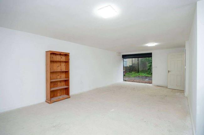 Wellington Mills, Wellington Street, Queensbury, Bradford, BD13 1AP 7