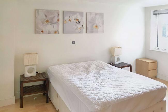 Flat 7, St. Nicholas Court, Ipswich, Suffolk, IP1 1TG 4