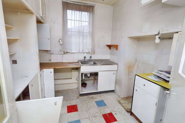 9 Bronwen Court, Grove End Road, London, NW8 9HH 4