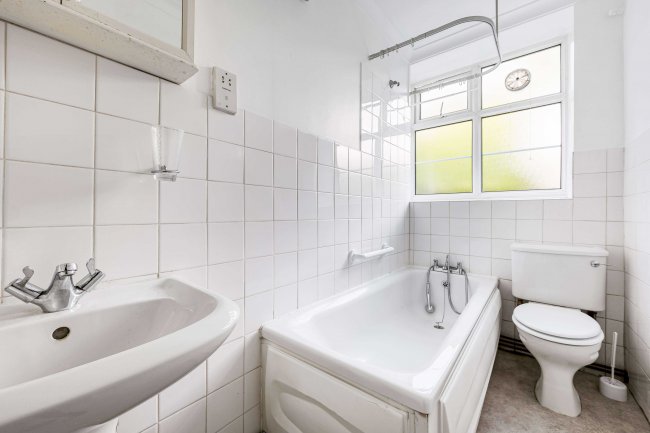 32 Mount View, Mount Avenue, Ealing, London, W5 1PR 8