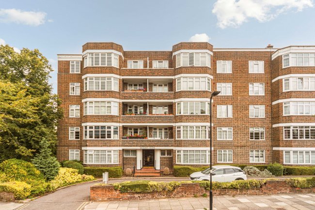 32 Mount View, Mount Avenue, Ealing, London, W5 1PR 8
