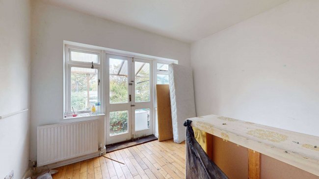 103 Horncastle Road, Lee, London, SE12 9LF 5