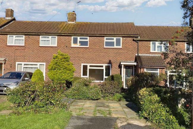 16 Rowan Close, Beaconsfield, Buckinghamshire, HP9 1BE 5