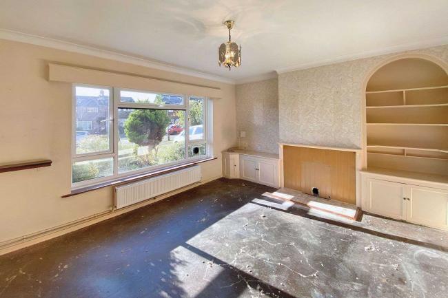 16 Rowan Close, Beaconsfield, Buckinghamshire, HP9 1BE 5