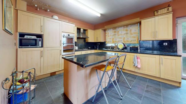 118A Willersley Avenue, Sidcup, DA15 9EN 8