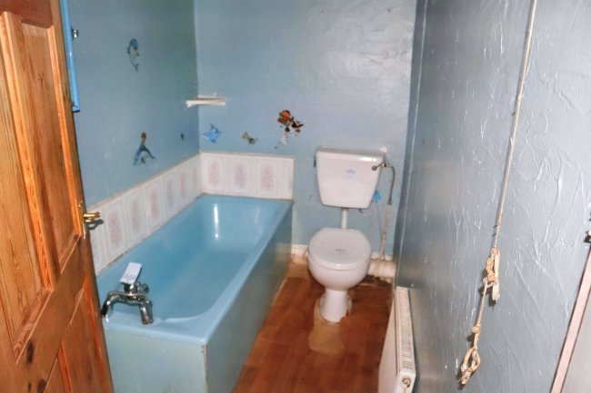 46 Copley Street, Little Horton, Bradford, BD5 9HX 10