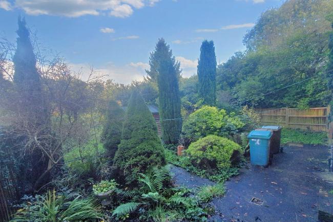 70 Allendale Avenue, Nottingham, NG8 5RE 3