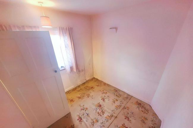 70 Allendale Avenue, Nottingham, NG8 5RE 3