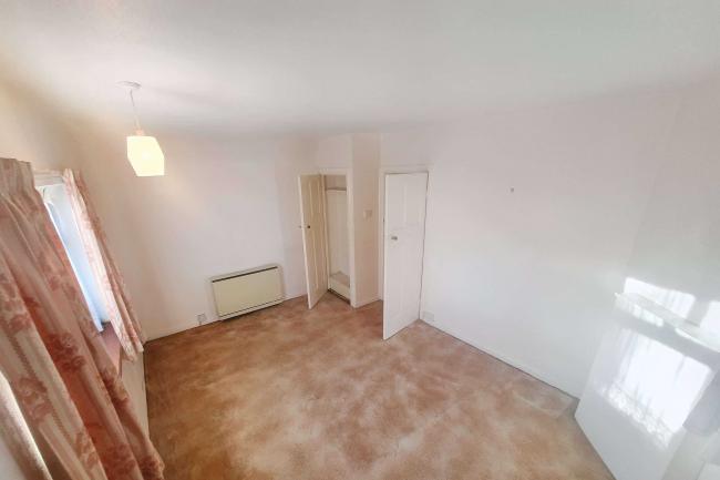 70 Allendale Avenue, Nottingham, NG8 5RE 3